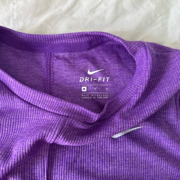 Nike Women's Purple Ribbed Tank Top - Picture 4 of 4